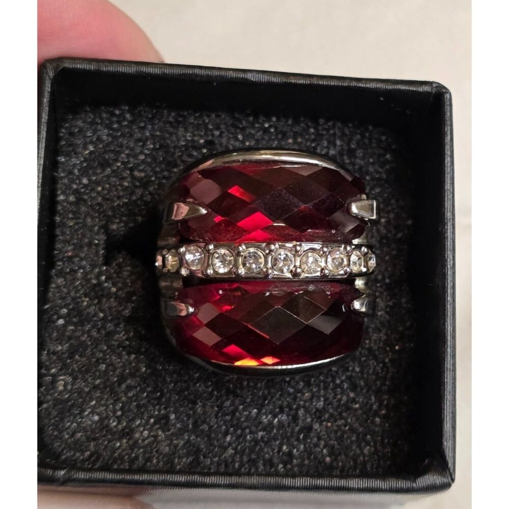 Cocktail Ring Red Multifaceted Glass & Rhinestones‎ Rhodium Plated Size 6